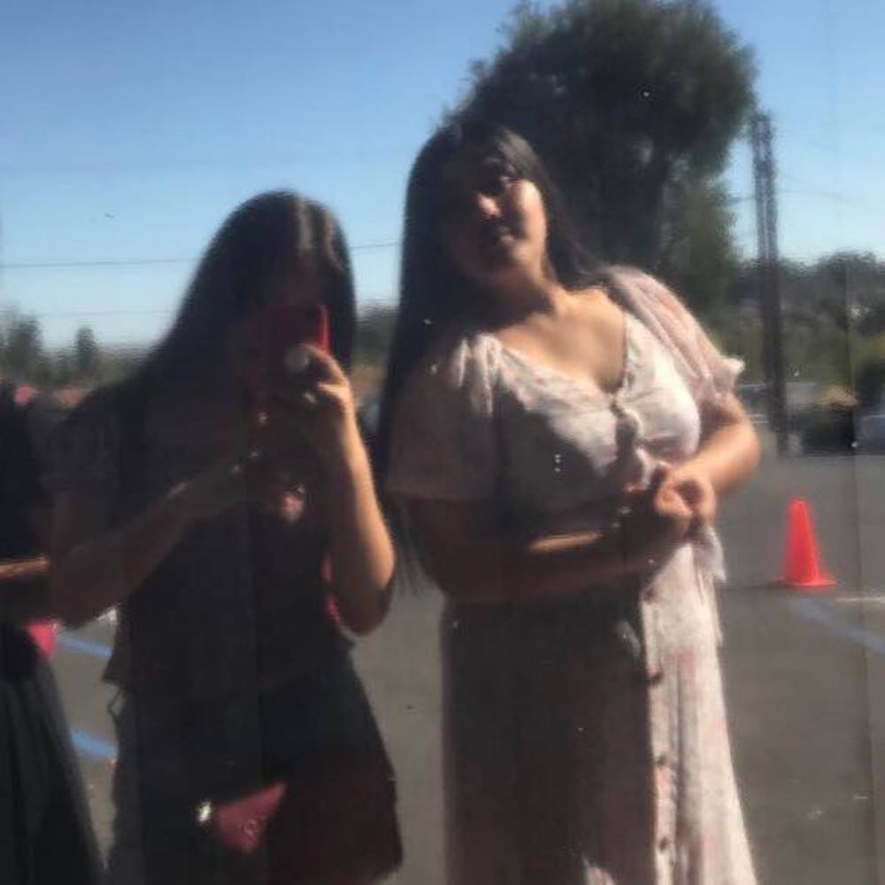 Meet your Posher, Emily